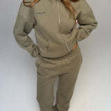 SIGNATURE OVERSIZED ZIP HOODIE