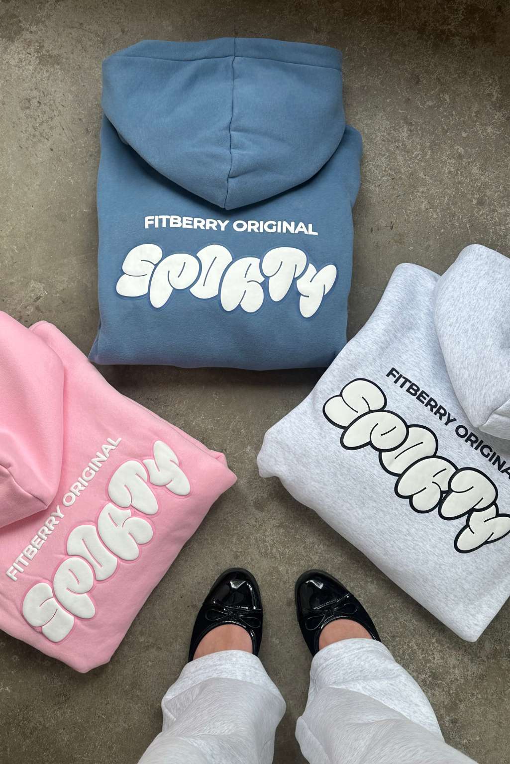 SOLD OUT - SPORTY OVERSIZED HOODIE