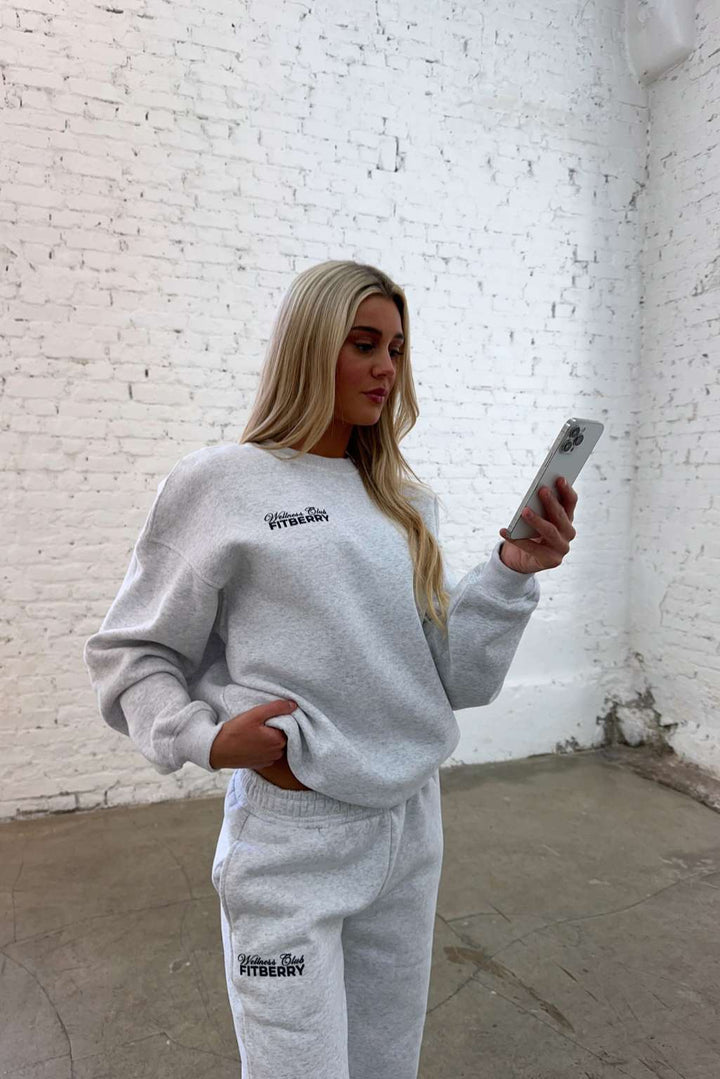 WELLNESS CLUB OVERSIZED CREWNECK