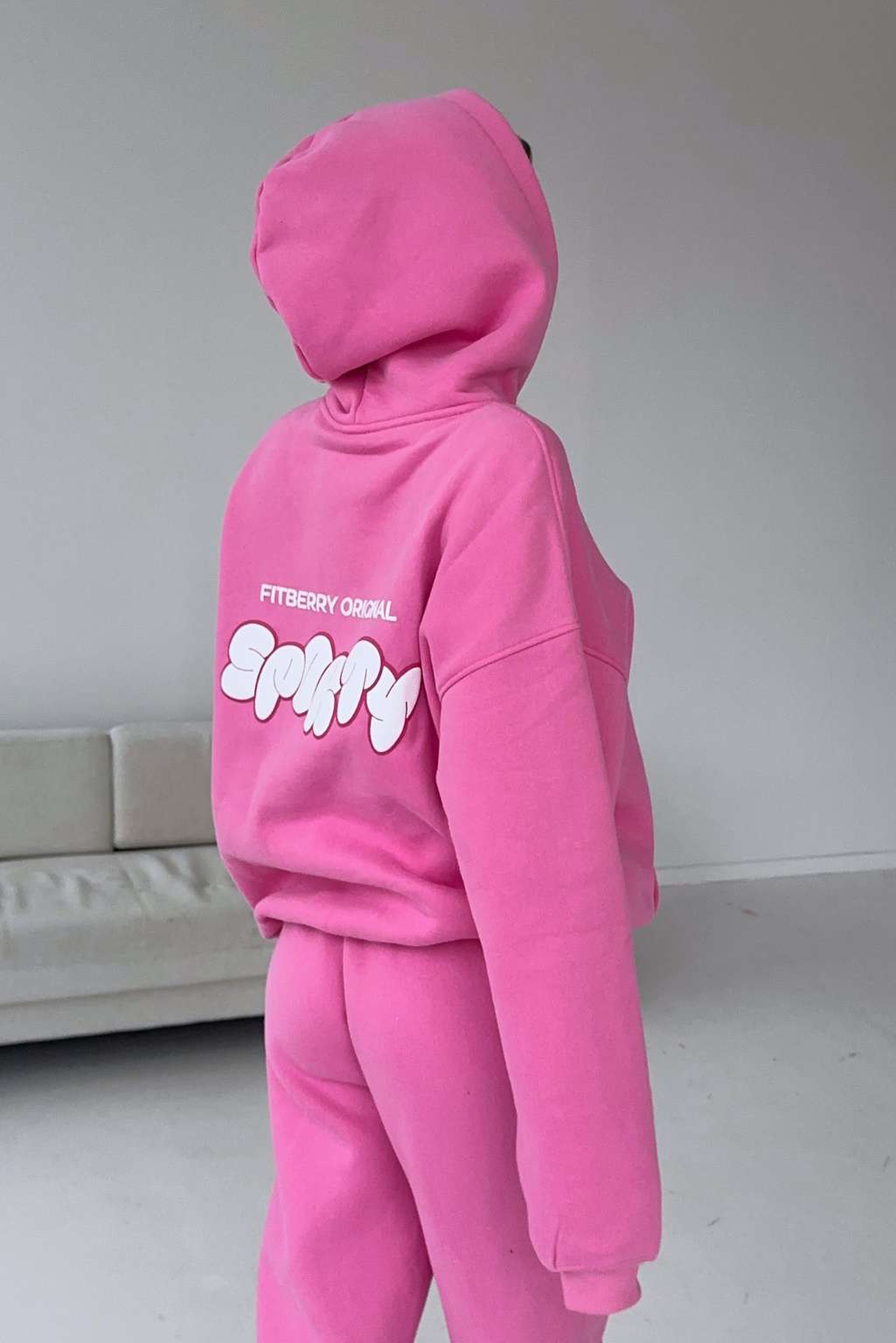SPORTY OVERSIZED HOODIE