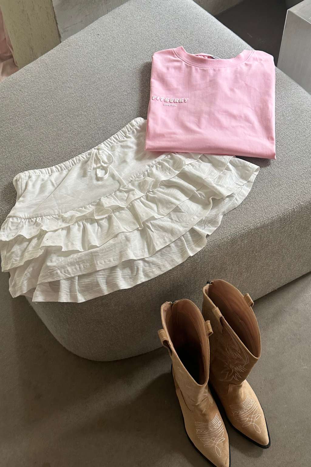 SPORTY OVERSIZED TEE